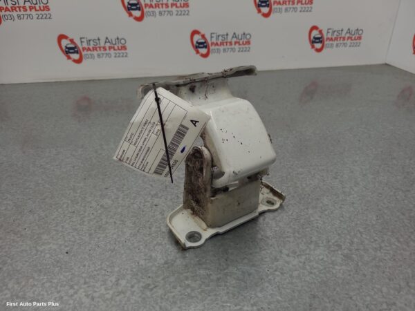 2013 RENAULT TRAFIC Bootlid/Tgate Hinge