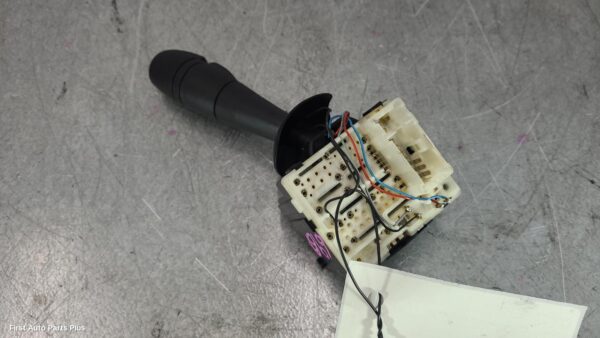 2021 RENAULT TRAFIC Combination Switch