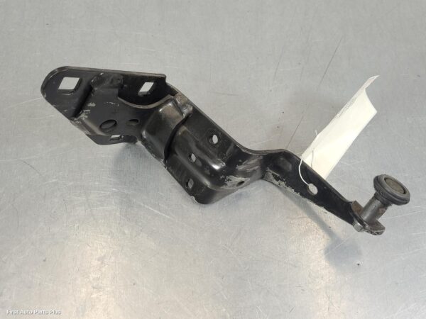 2021 RENAULT MASTER Door Hinge/Runner