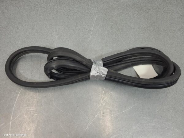 2017 FORD EVEREST Door/Tailgate Seal