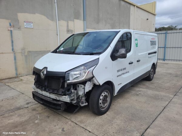 2017 RENAULT TRAFIC Left Front Door