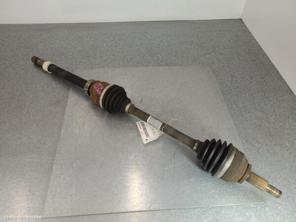 2017 RENAULT TRAFIC Right Driveshaft