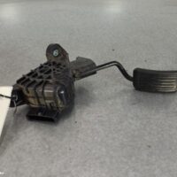 2015 TOYOTA HIACE Pedal Assembly