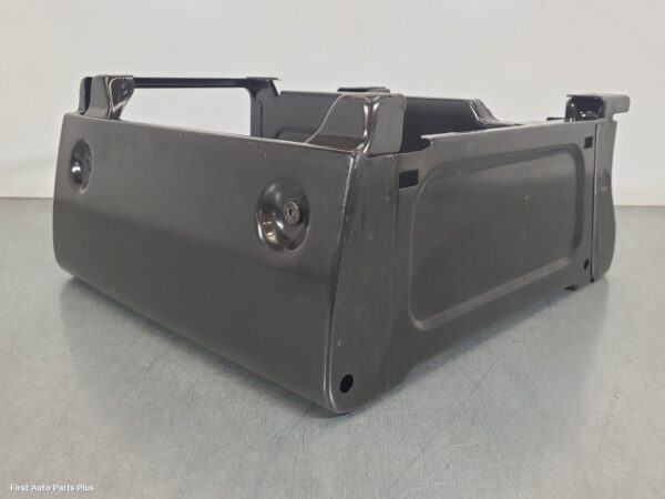 2019 MERCEDES VITO Seat Box
