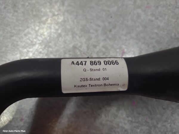 2016 MERCEDES VITO Washer Bottle