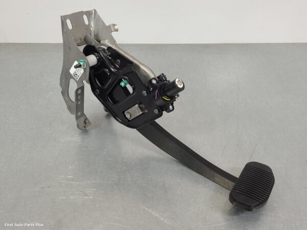 2023 FORD F SERIES Pedal Assembly