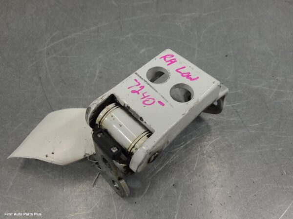 2022 LDV DELIVER 9 Bootlid/Tgate Hinge
