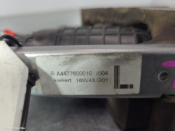 2017 MERCEDES VITO Door/Boot/Gate Lock