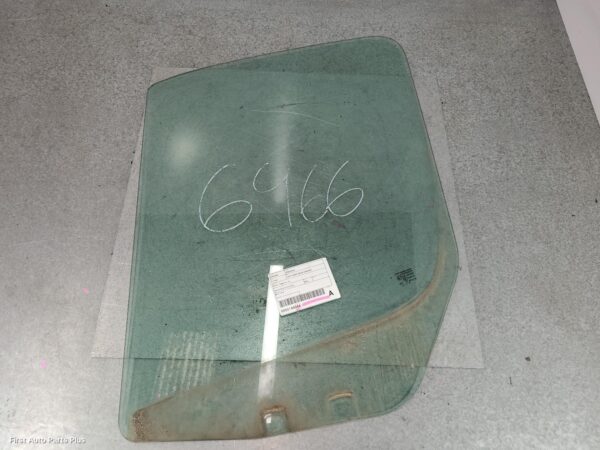 2010 MERCEDES SPRINTER Left Front Door Window