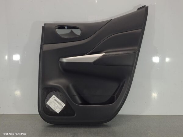 2018 NISSAN NAVARA Door Trim