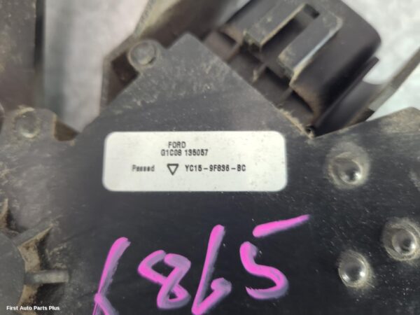 2001 FORD TRANSIT Pedal Assembly