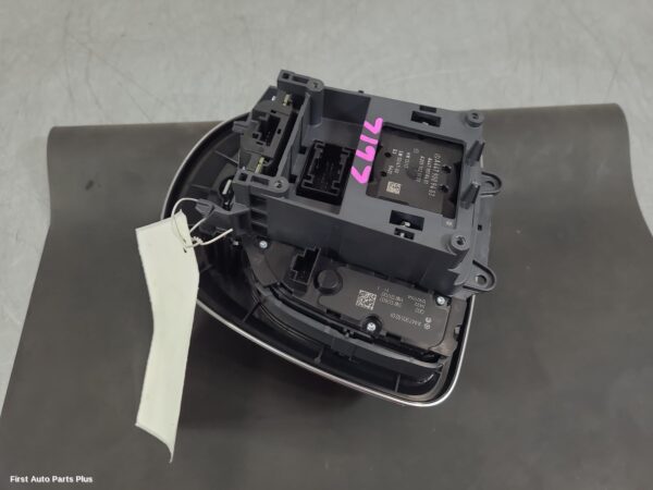 2016 MERCEDES VITO Radio/Cd/Dvd/Sat/Tv