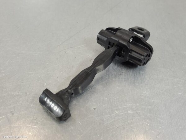 2018 FORD EVEREST Door Hinge/Runner