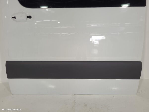 2021 MERCEDES SPRINTER Left Rear Door/Sliding