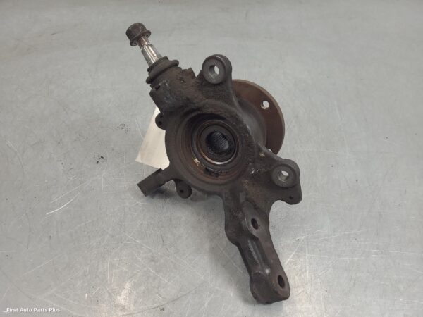 2016 RENAULT MASTER Right Front Hub Assembly