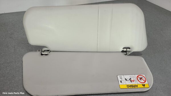 2023 LDV DELIVER 9 Sunvisor