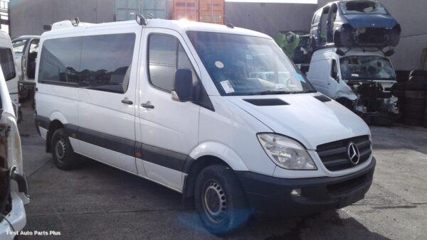 2009 MERCEDES SPRINTER Left Indicator/Fog/Side