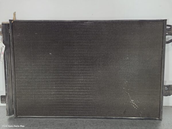2011 VOLKSWAGEN TRANSPORTER A/C Condenser