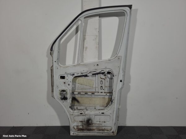 2009 MERCEDES SPRINTER Right Front Door