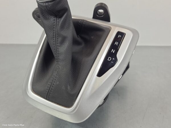 2024 LDV DELIVER 9 Gear Stick/Shifter