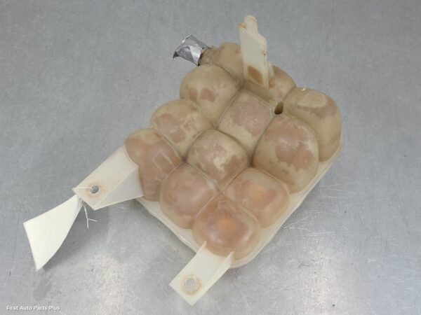 2010 FORD TERRITORY Overflow Bottle