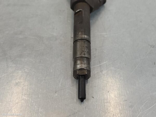 2005 RENAULT TRAFIC Fuel Injector