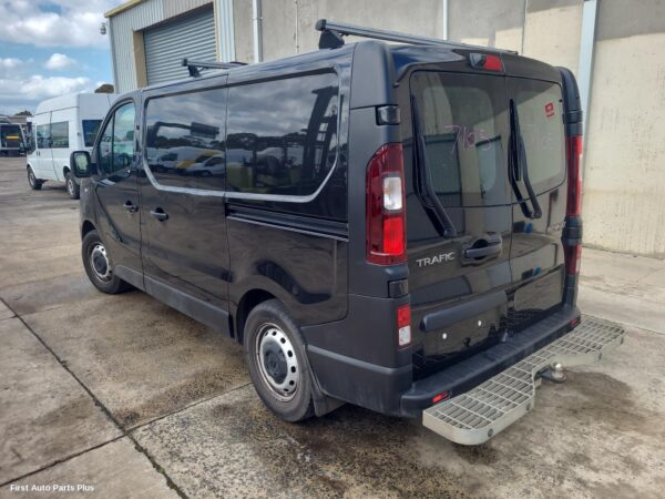 2021 RENAULT TRAFIC Bootlid/Tgate Hinge