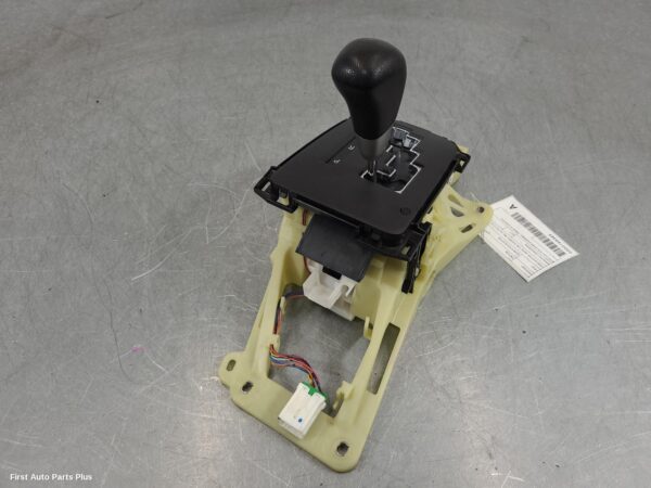 2017 MITSUBISHI TRITON Gear Stick/Shifter