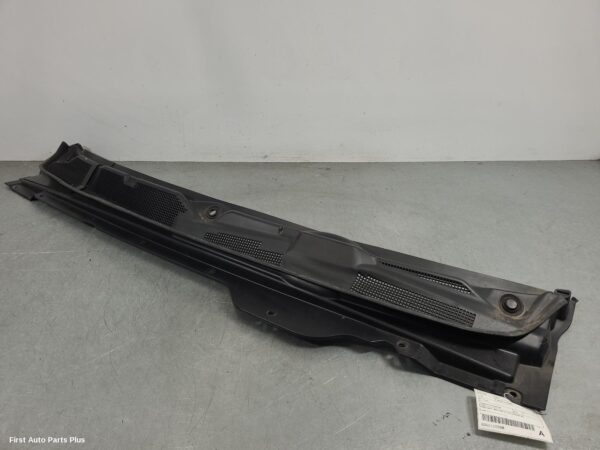 2022 RAM 1500 Plenum Chamber