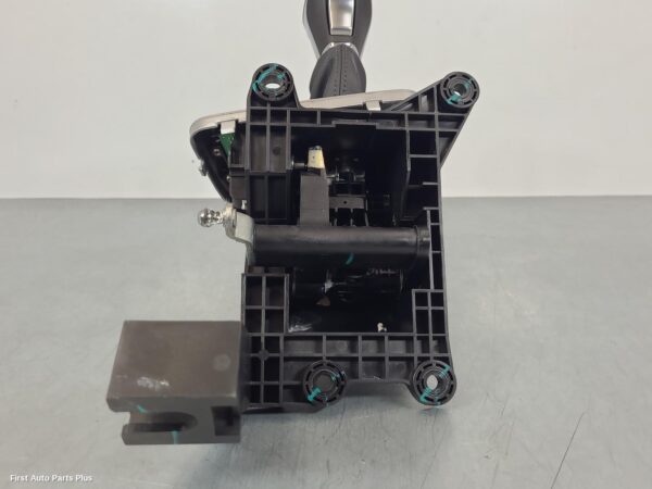 2024 LDV DELIVER 9 Gear Stick/Shifter