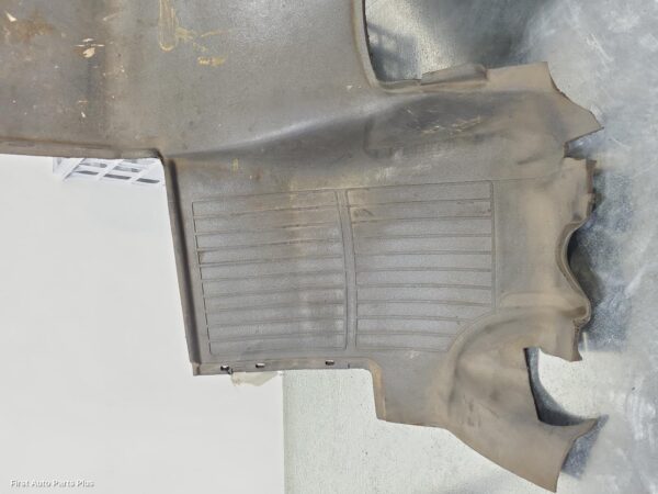 2008 MERCEDES VITO Carpet
