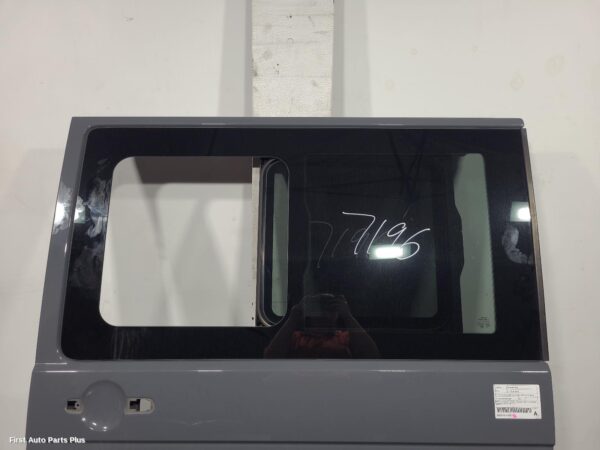 2021 VOLKSWAGEN TRANSPORTER Left Rear Door/Sliding