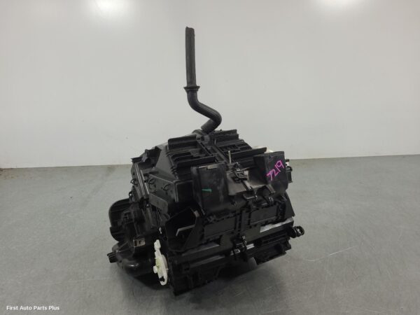 2021 RENAULT TRAFIC Heater Core/Box