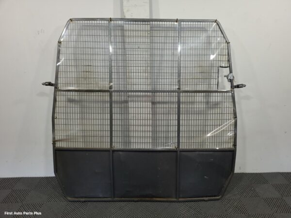 2009 MERCEDES SPRINTER Cargo Barrier