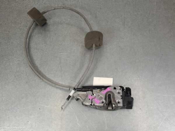 2016 MERCEDES VITO Door/Boot/Gate Lock