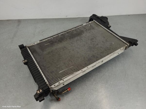 2004 MERCEDES SPRINTER Radiator