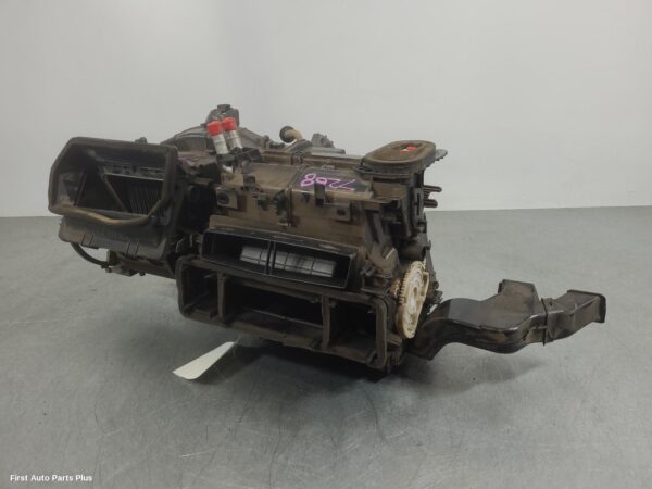 2012 TOYOTA HILUX Heater Core/Box