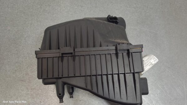 2023 LDV DELIVER 9 Air Cleaner/Box