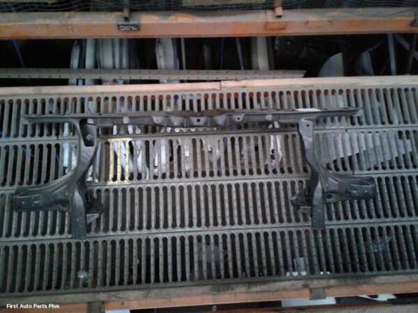 2005 VOLKSWAGEN TRANSPORTER Radiator Support