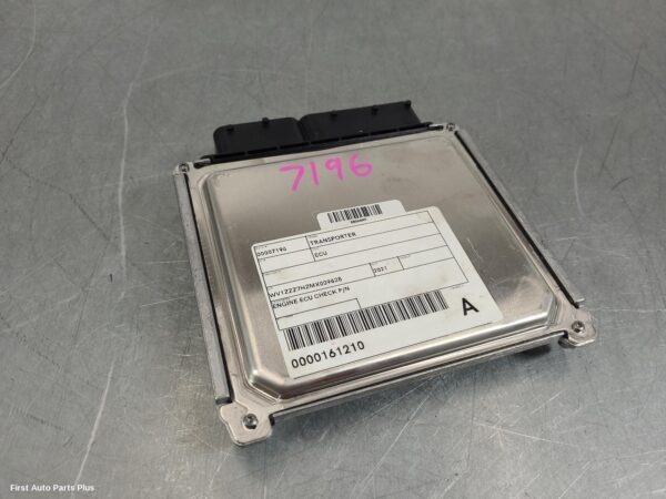 2021 VOLKSWAGEN TRANSPORTER Ecu