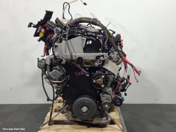 2017 RENAULT MASTER Engine