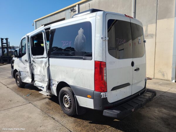 2024 MERCEDES SPRINTER Left Guard Liner