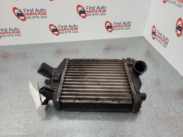 2002 MERCEDES VITO Intercooler