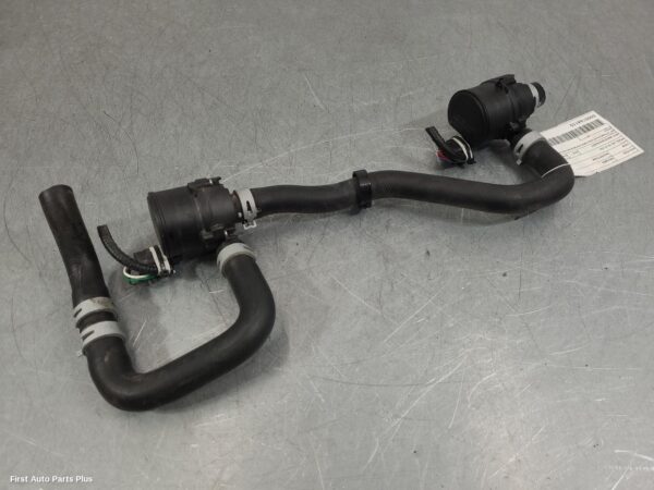 2025 NISSAN NAVARA Water Pump