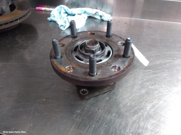 2017 FORD TRANSIT Left Rear Hub Assembly