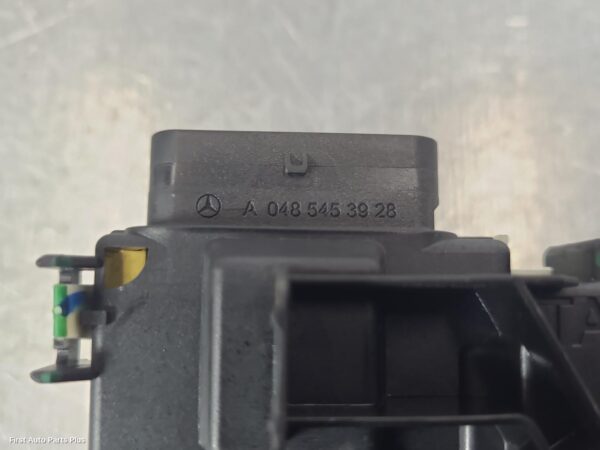 2019 MERCEDES VITO Door/Boot/Gate Lock