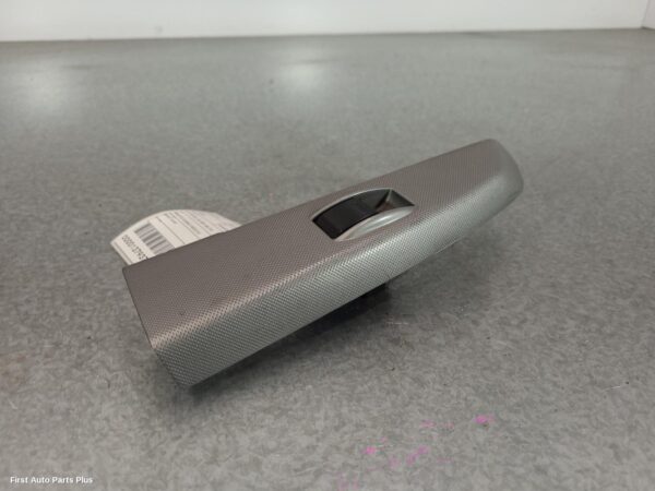 2010 TOYOTA HILUX Pwr Dr Wind Switch