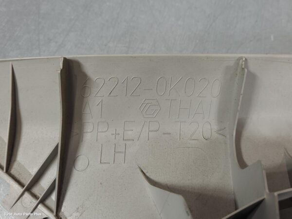 2006 TOYOTA HILUX Trim Panel
