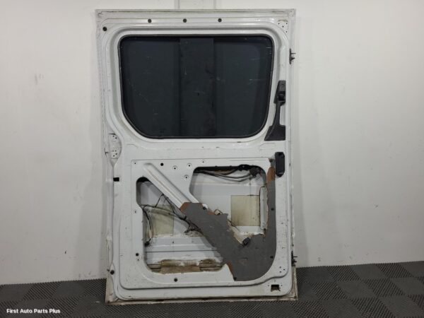 2009 MERCEDES SPRINTER Left Rear Door/Sliding
