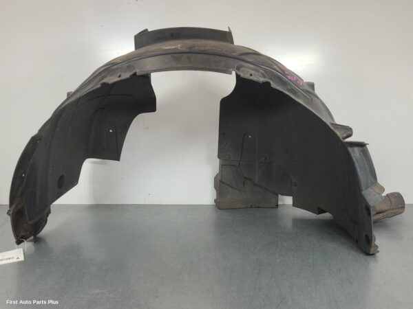 2020 VOLKSWAGEN CRAFTER Right Guard Liner